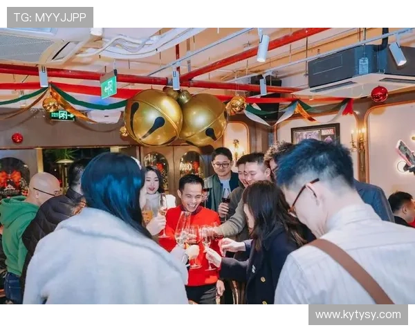 开云真人体育娱乐为体育迷提供全方位的赛事直播、竞猜和互动娱乐体验